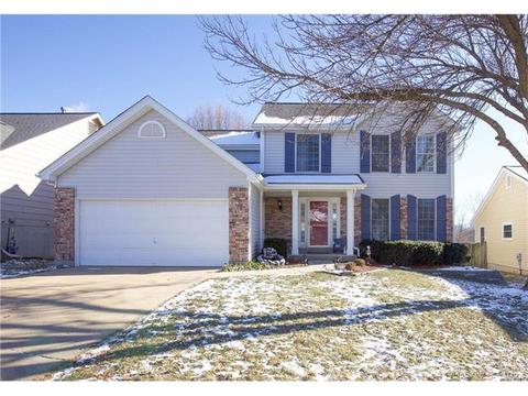 202 Westridge Parc, Ellisville, MO 63021 photo 1