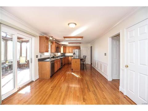 202 Westridge Parc, Ellisville, MO 63021 photo 10