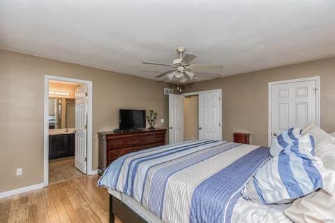 155 Rightfield Dr, O'fallon, MO 63366 photo 14