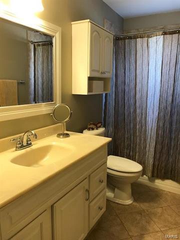 428 Lindy Blvd, Manchester, MO 63021 photo 8