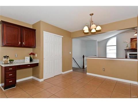 1409 Snowbird Ln, O'fallon, MO 63366 photo 12