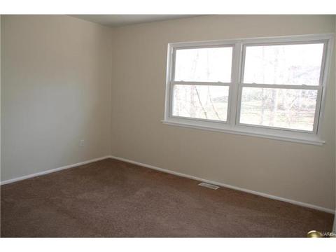 40 N Kern Dr, O'fallon, MO 63366 photo 8
