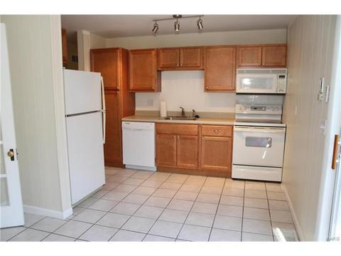 40 N Kern Dr, O'fallon, MO 63366 photo 6