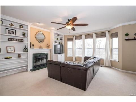 836 Legends View Dr, Eureka, MO 63025 photo 8
