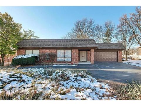 509 Lalor Dr, Ballwin, MO 63011 photo 2