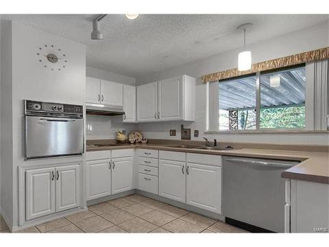 509 Lalor Dr, Ballwin, MO 63011 photo 13
