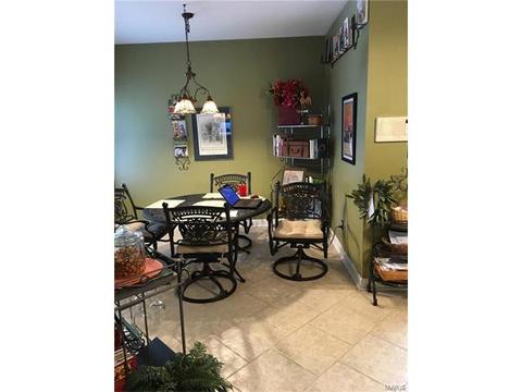 133 Shaelah Ct, Weldon Spring, MO 63304 photo 2