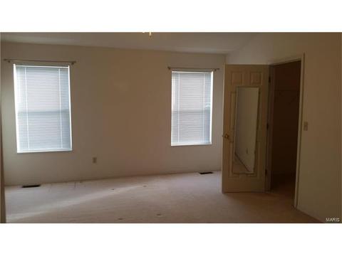 1485 Chambers Dr, O'fallon, MO 63366 photo 8