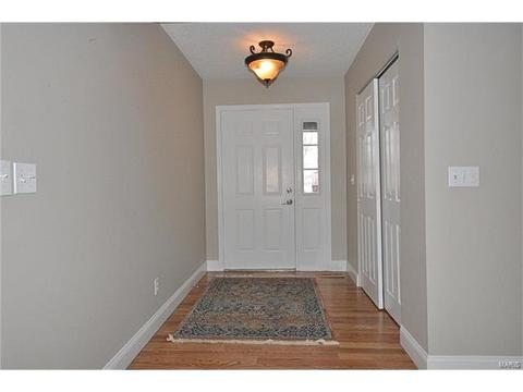 3775 Harmony Ln, Bridgeton, MO 63044 photo 2