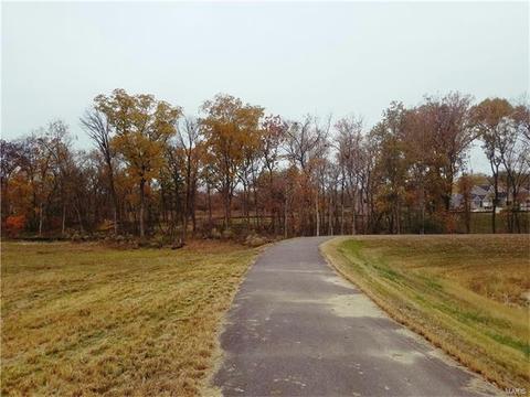 5305 Trailhead Ct, Eureka, MO 63025 photo 8