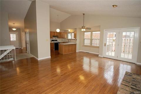 1332 Westbrooke Terrace Dr, Ballwin, MO 63021 photo 6