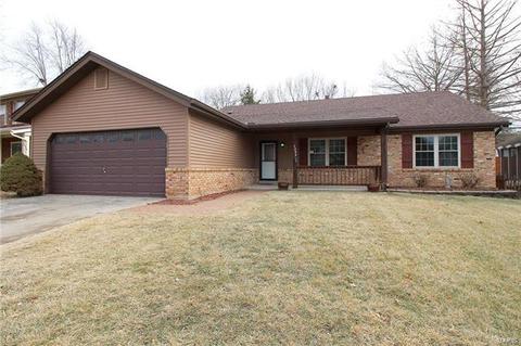 1332 Westbrooke Terrace Dr, Ballwin, MO 63021 photo 1