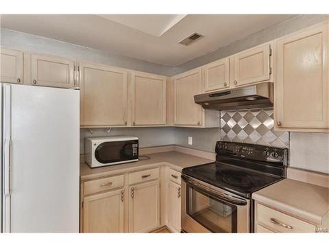 1316 Crossings Ct #C, Ballwin, MO 63021 photo 15