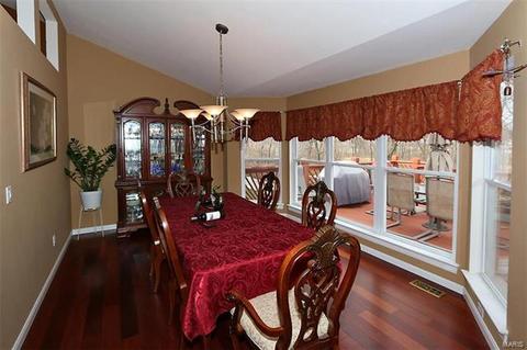 1181 Cypress Point Dr, O'fallon, MO 63366 photo 7