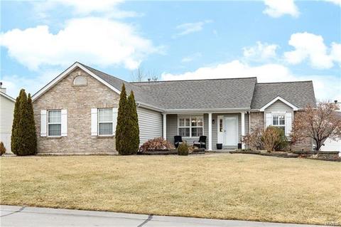 2723 Post Meadows Dr, O'fallon, MO 63368 photo 1