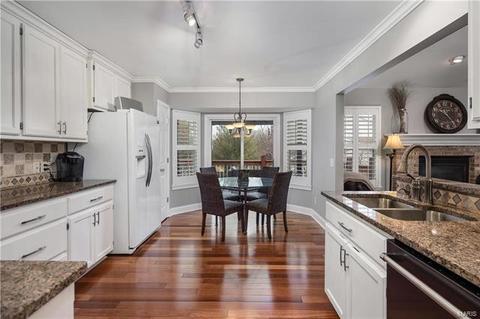 2723 Post Meadows Dr, O'fallon, MO 63368 photo 5