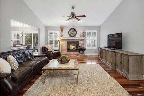 2723 Post Meadows Dr, O'fallon, MO 63368 photo 7