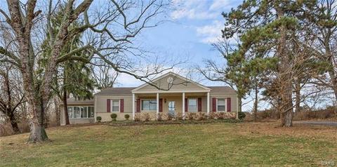 3207 Smiley Rd, Bridgeton, MO 63044 photo 1