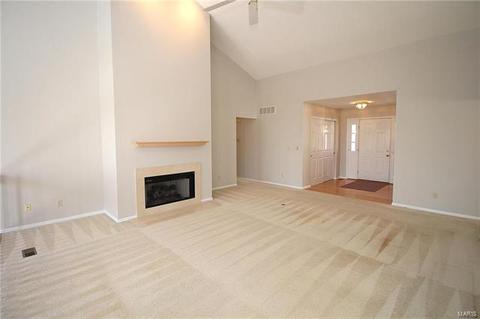 16017 Forest Vly, Ballwin, MO 63021 photo 8