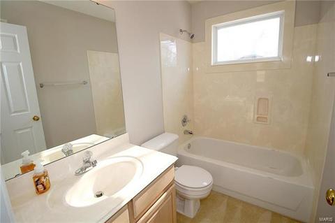 16017 Forest Vly, Ballwin, MO 63021 photo 16