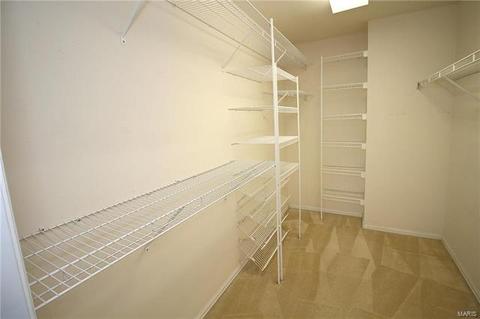 16017 Forest Vly, Ballwin, MO 63021 photo 14