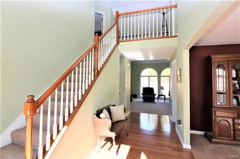 933 Emerald Oaks Ct, Eureka, MO 63025 photo 4