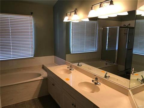 16005 Surfview Ct, Grover, MO 63040 photo 21