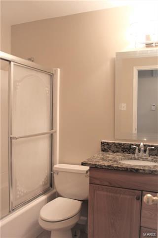 69 Dellbrook Ct, O'fallon, MO 63366 photo 9