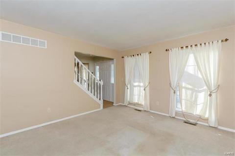 8 Patriots Ln, O'fallon, MO 63368 photo 8