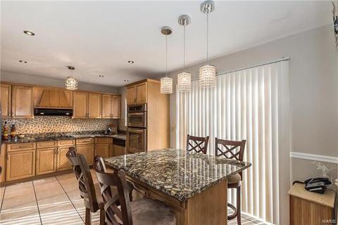 724 Ginger Wood Ct, Ballwin, MO 63021 photo 7