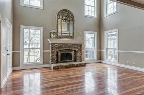 190 Portmarnock Ln, Weldon Spring, MO 63304 photo 6