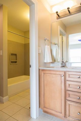 904 Brook Vly, O'fallon, MO 63368 photo 44