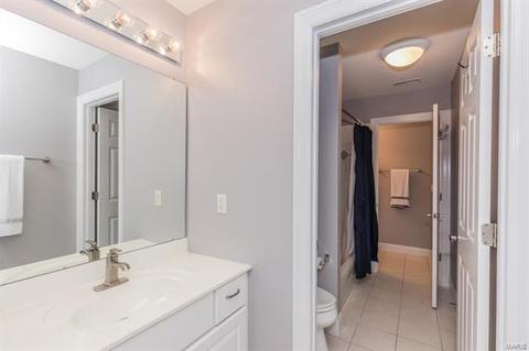 1309 Eaglewinds Ct, Chesterfield, MO 63005 photo 40