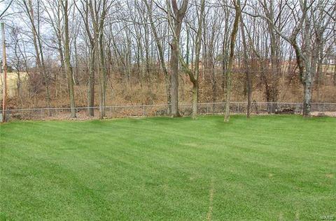 318 Algonquin, Ballwin, MO 63011 photo 2