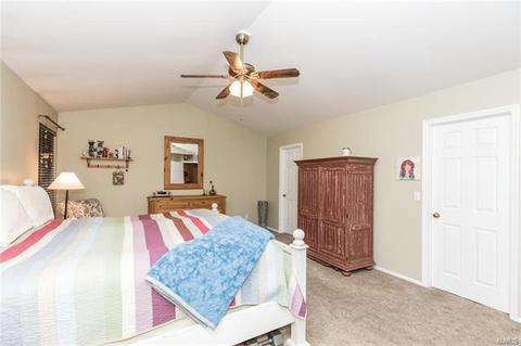 732 Hilltop Woods Ct, Eureka, MO 63025 photo 32