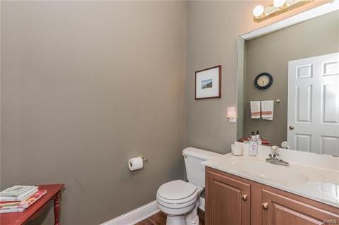 732 Hilltop Woods Ct, Eureka, MO 63025 photo 10