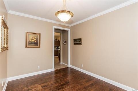 732 Hilltop Woods Ct, Eureka, MO 63025 photo 11