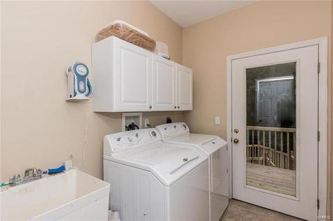 732 Hilltop Woods Ct, Eureka, MO 63025 photo 28
