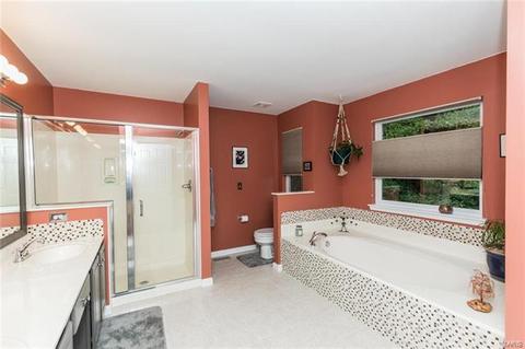 732 Hilltop Woods Ct, Eureka, MO 63025 photo 33