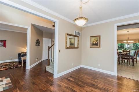 732 Hilltop Woods Ct, Eureka, MO 63025 photo 14