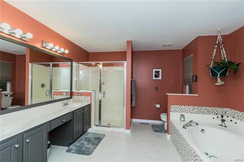 732 Hilltop Woods Ct, Eureka, MO 63025 photo 34