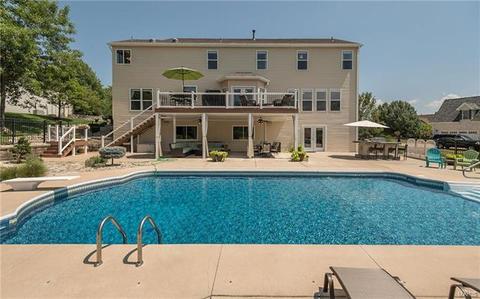 5311 Lancelot Dr, Weldon Spring, MO 63304 photo 4