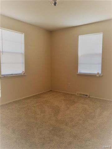 3810 Midview Ave, Bridgeton, MO 63044 photo 5