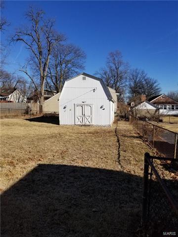 3810 Midview Ave, Bridgeton, MO 63044 photo 8