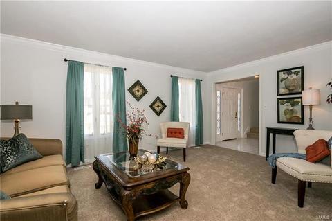 2756 Barrett Station Rd, Ballwin, MO 63021 photo 7
