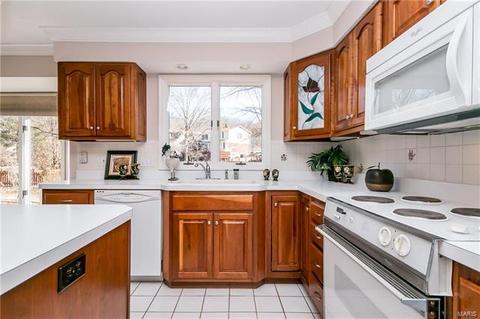 2756 Barrett Station Rd, Ballwin, MO 63021 photo 11