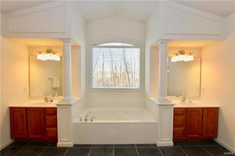 762 Southbrook Frst, Weldon Spring, MO 63304 photo 15