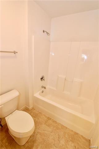 762 Southbrook Frst, Weldon Spring, MO 63304 photo 40
