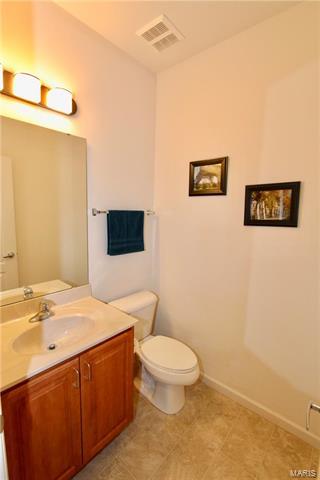762 Southbrook Frst, Weldon Spring, MO 63304 photo 17