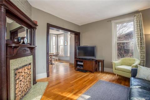 925 Twining Pl, Saint Louis, MO 63119 photo 6